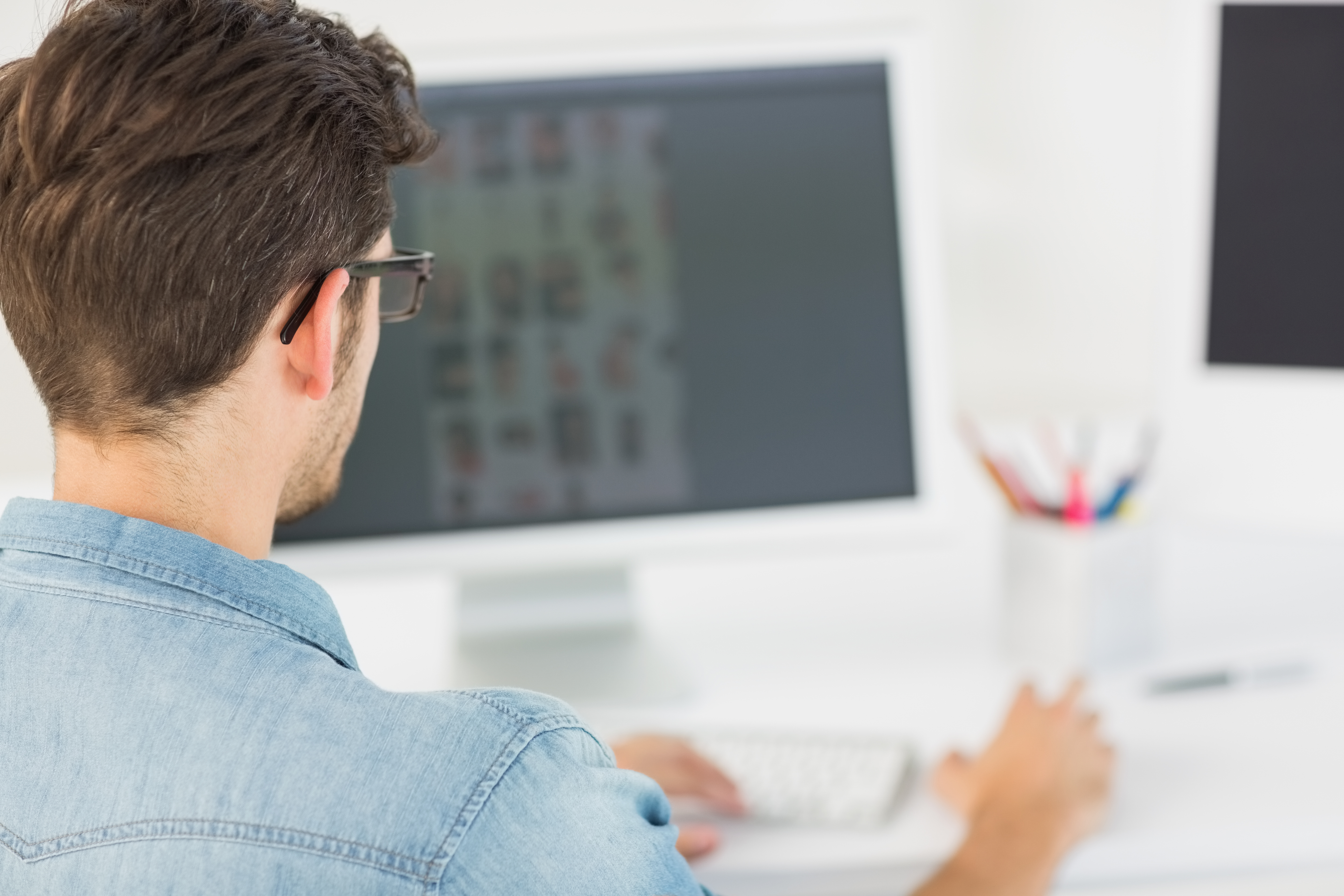 JPEG vs PNG: Which Format Should You Actually Use in Photoshop?