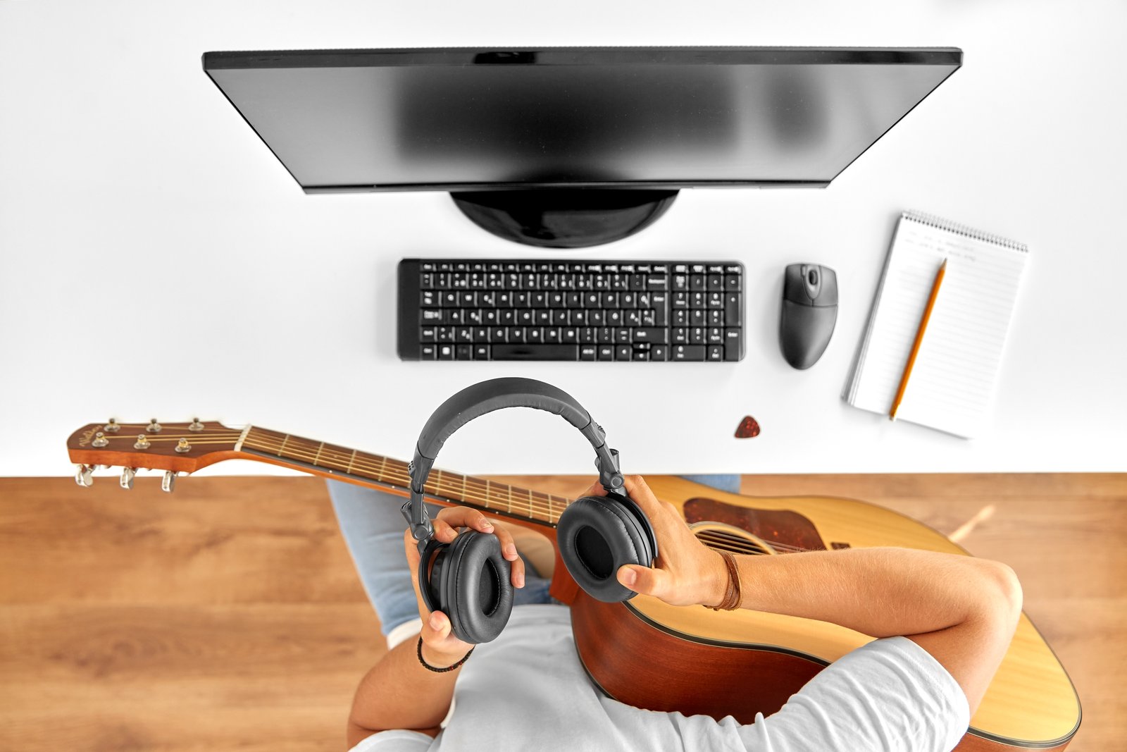 Stop Clicking Around: How to Actually Choose the Right Selection Tool in Photoshop