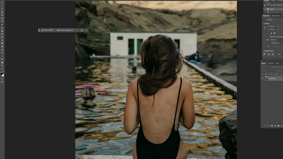 Drawing lasso around background person to remove