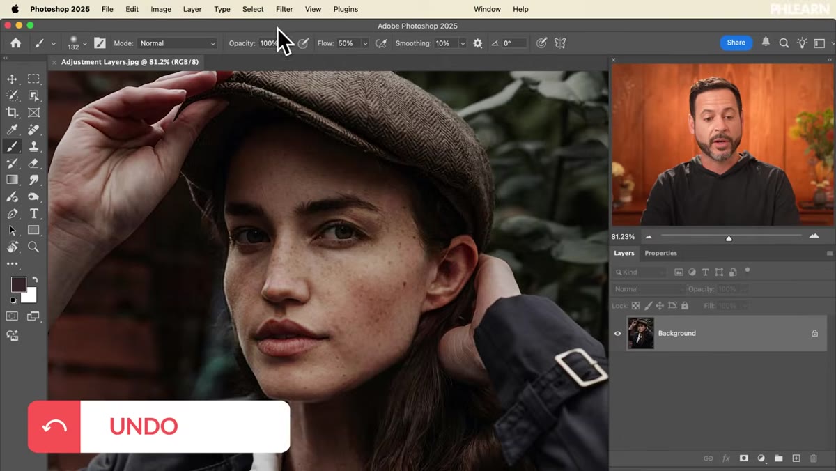 Layer menu open with Smart Object submenu and Convert to Smart Object highlighted