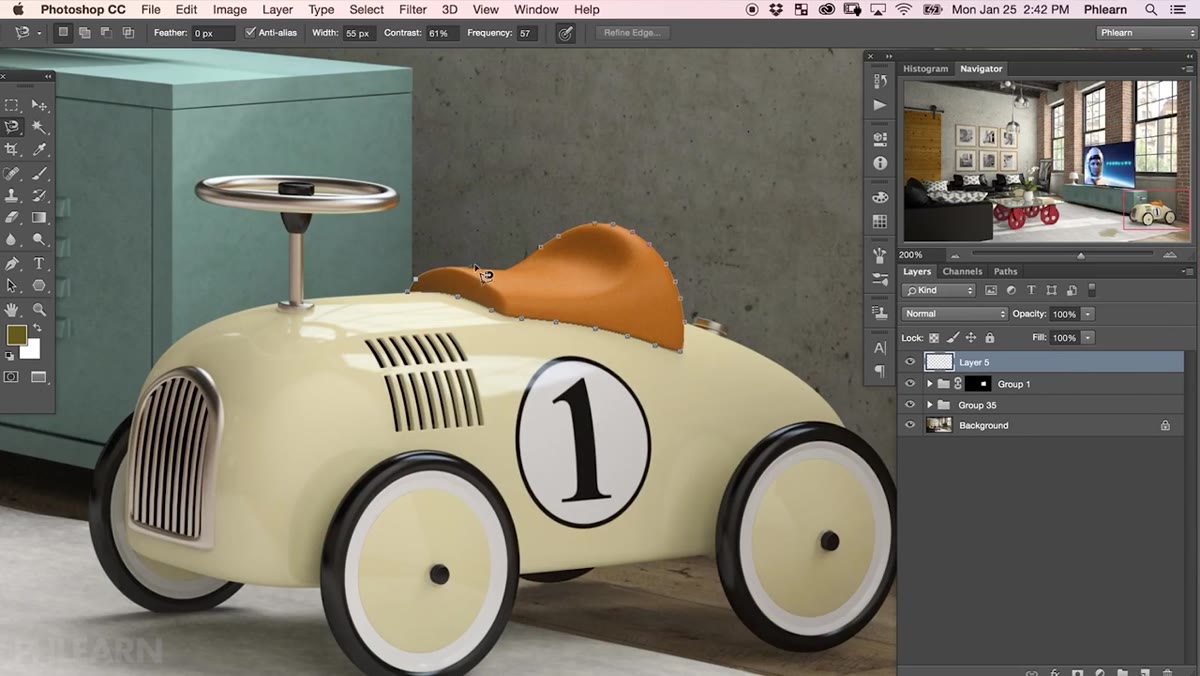 Magnetic lasso tracing object edge automatically, anchor points snapping to contrast edges