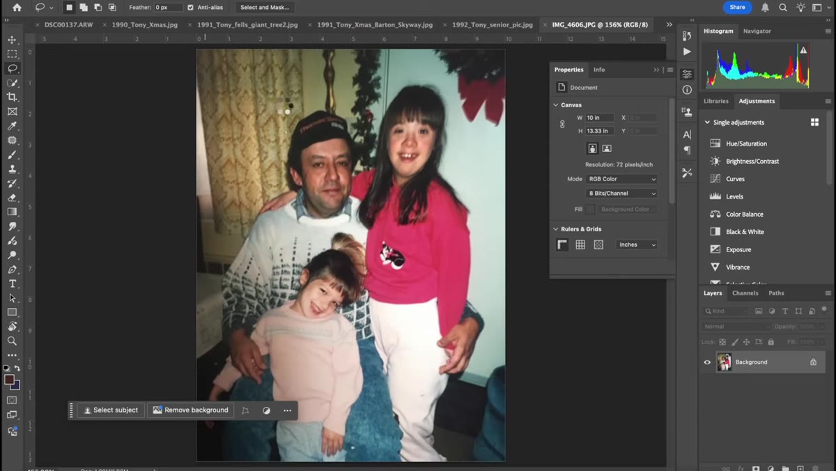 Select Subject button used in modern Photoshop 2025