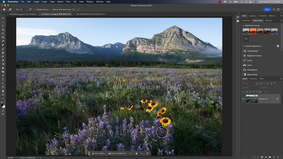 Painting over an empty area to generate new content