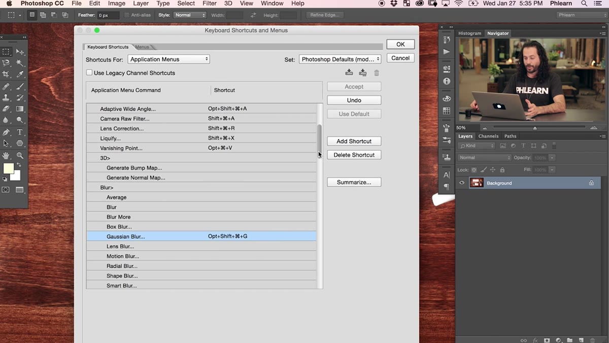 Clicking Accept button in Keyboard Shortcuts dialog to confirm assignment