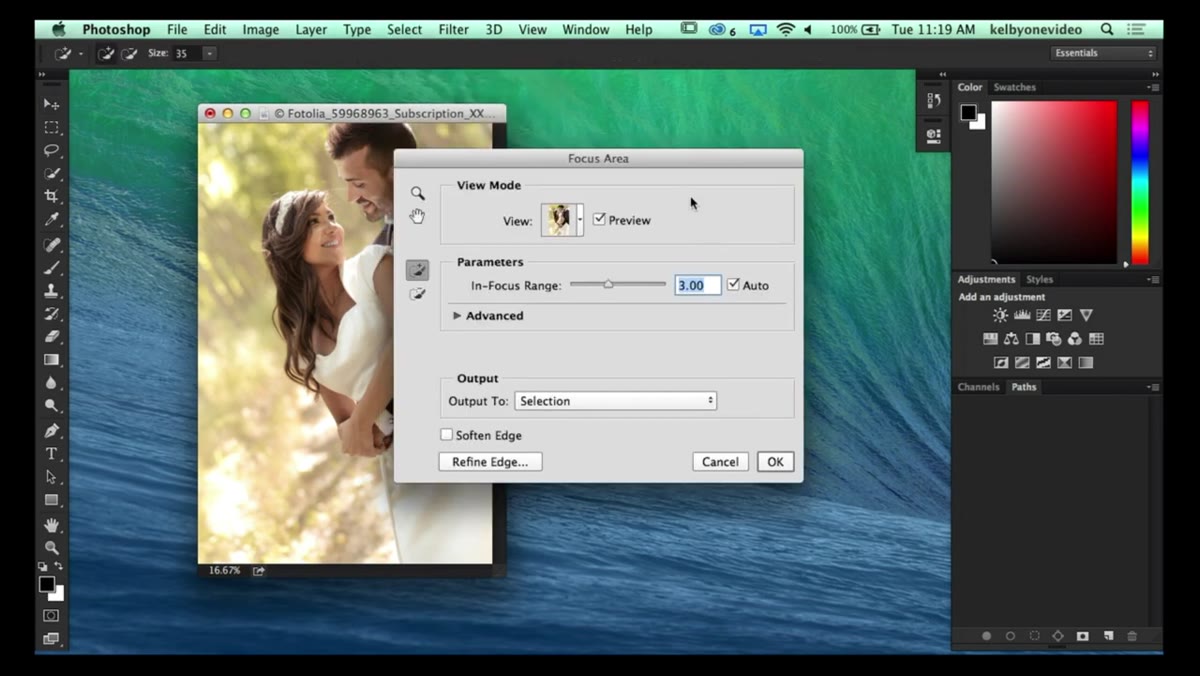 Select menu open with Focus Area option highlighted