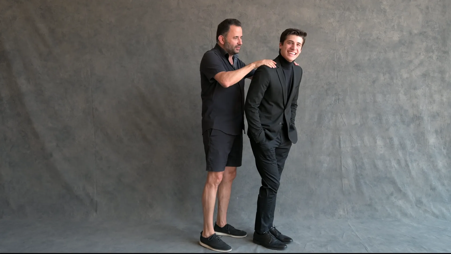 How to Pose Men